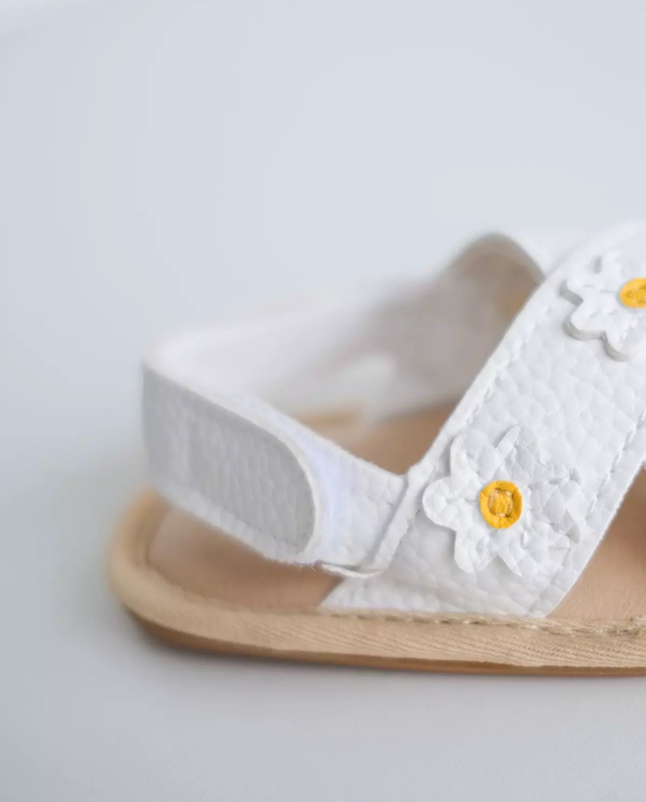 Baby Daisy Sandals – White Floral Summer Sandals
